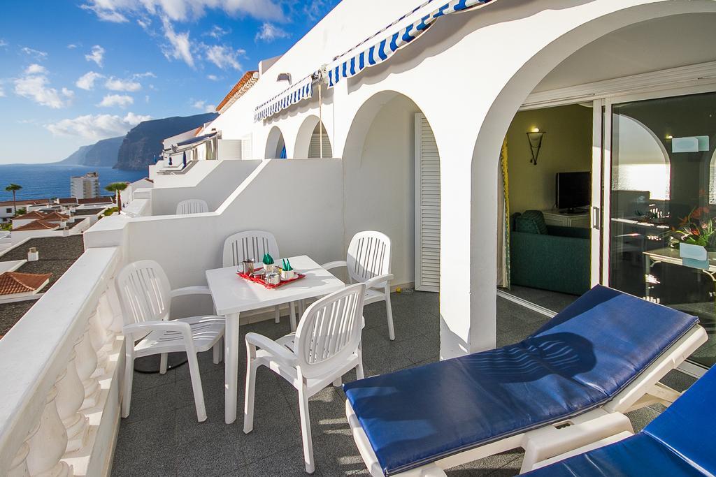 Ona El Marques Aparthotel Puerto de Santiago  Exterior photo